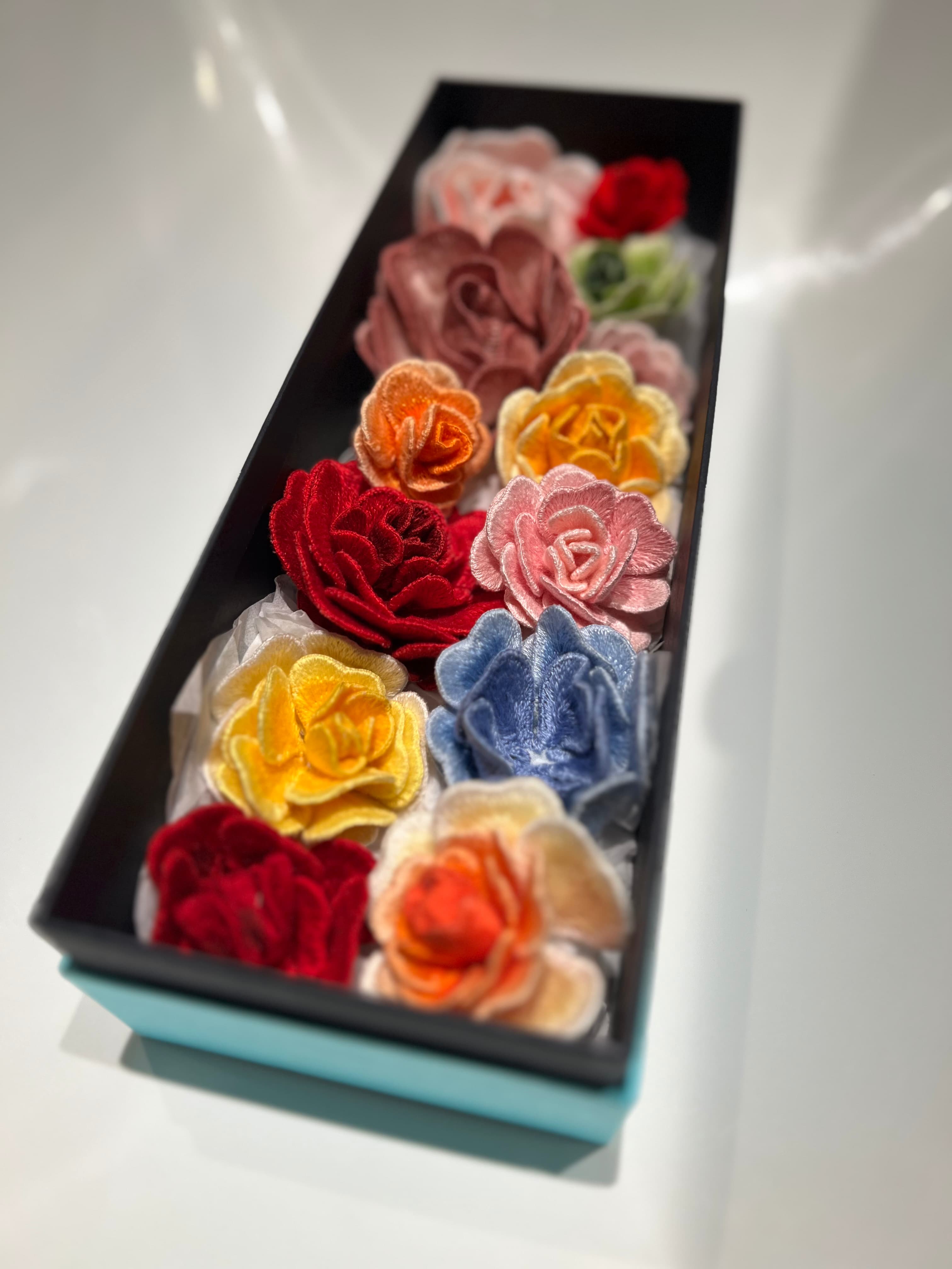 制作途中の薔薇たち